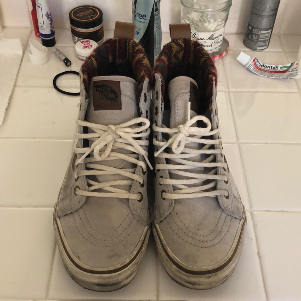 Vans Womens size 9/ Mens 7.5